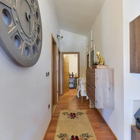 Appartement 1 Bedroom Front In Zadar