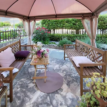1 Bedroom Front In Zadar